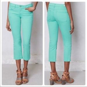 Anthropologie Pilcro Stet cropped jean. Size 31